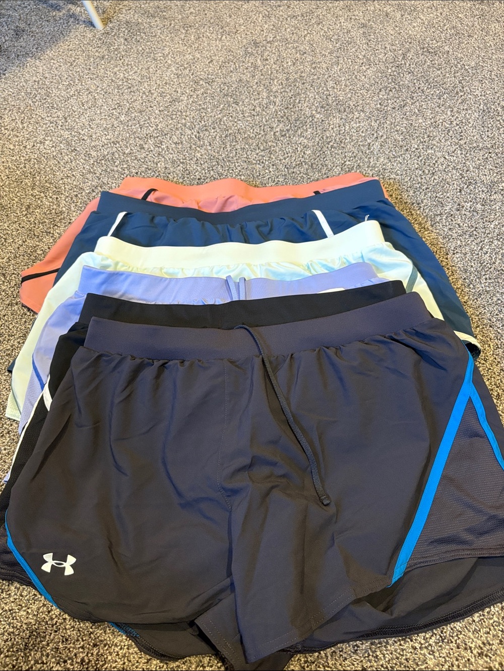 Under armour shorts large
